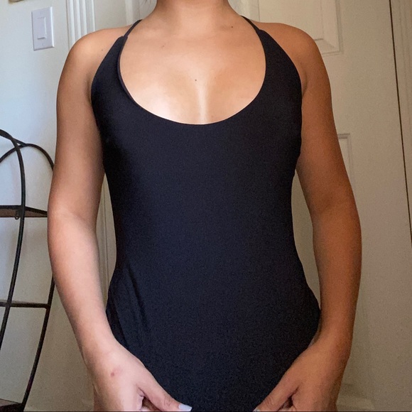 Black open strap back bodysuit - Picture 2 of 2